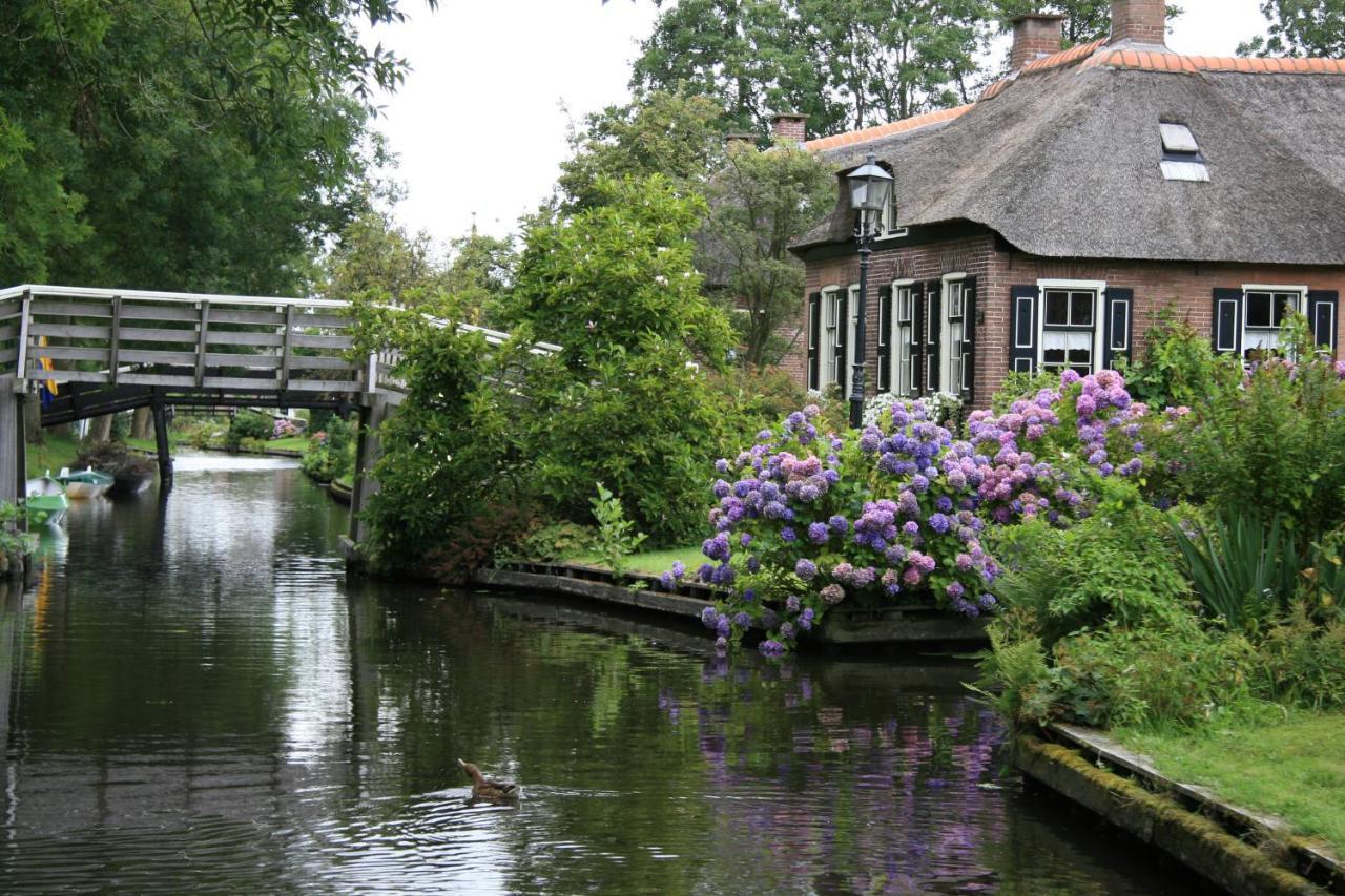 Schiphuis Giethoorn/Wanneperveen Villa Exterior foto