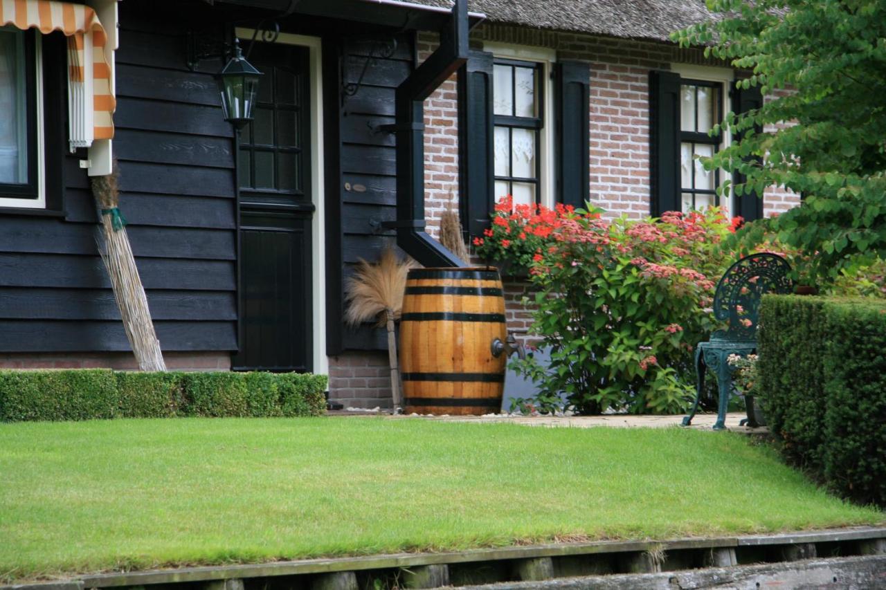 Schiphuis Giethoorn/Wanneperveen Villa Exterior foto